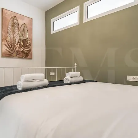 Apartment Seaside Steps From Marina Port By Rems Benalmadena
